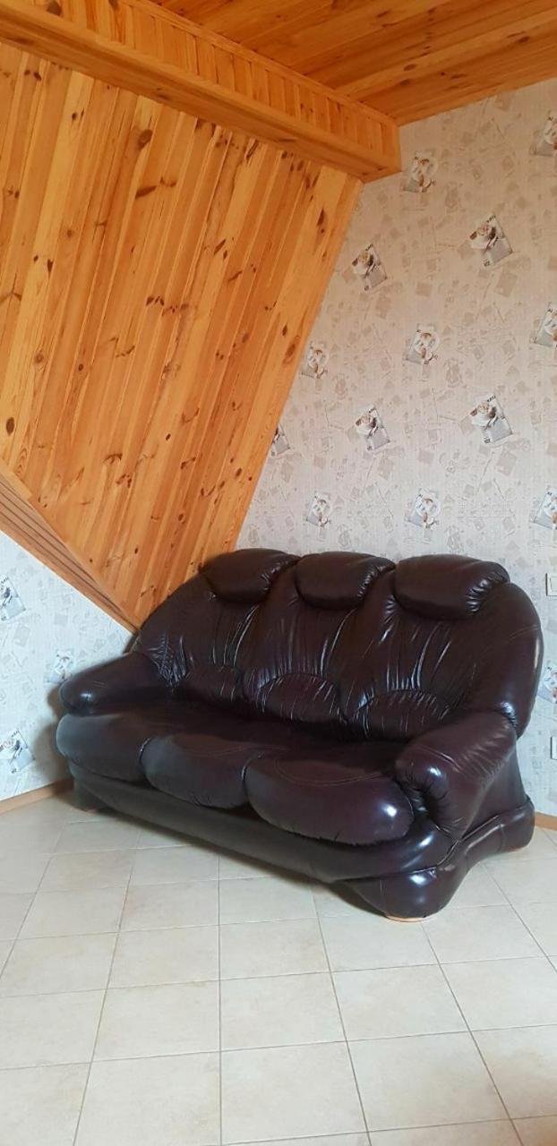 More Nadezhd بيت ضيافة