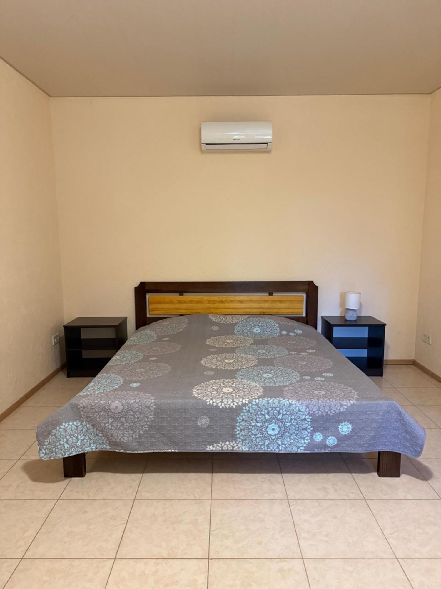 More Nadezhd سانجييكا